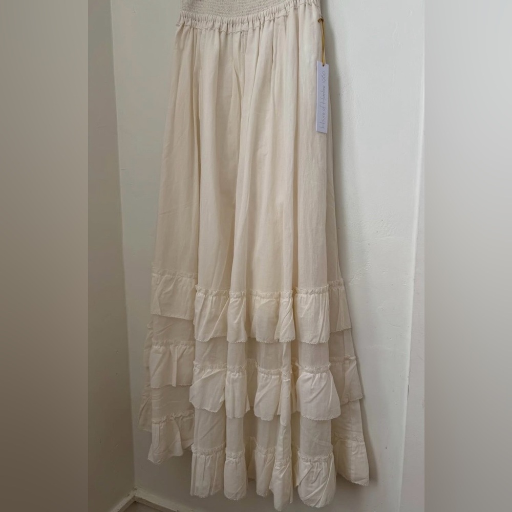 TREND NEW HOUSE OF HARLOW EMBROIDERY SKIRT 
🚨FIRM PRICE NO DISCOUNT - Picture 4 of 8